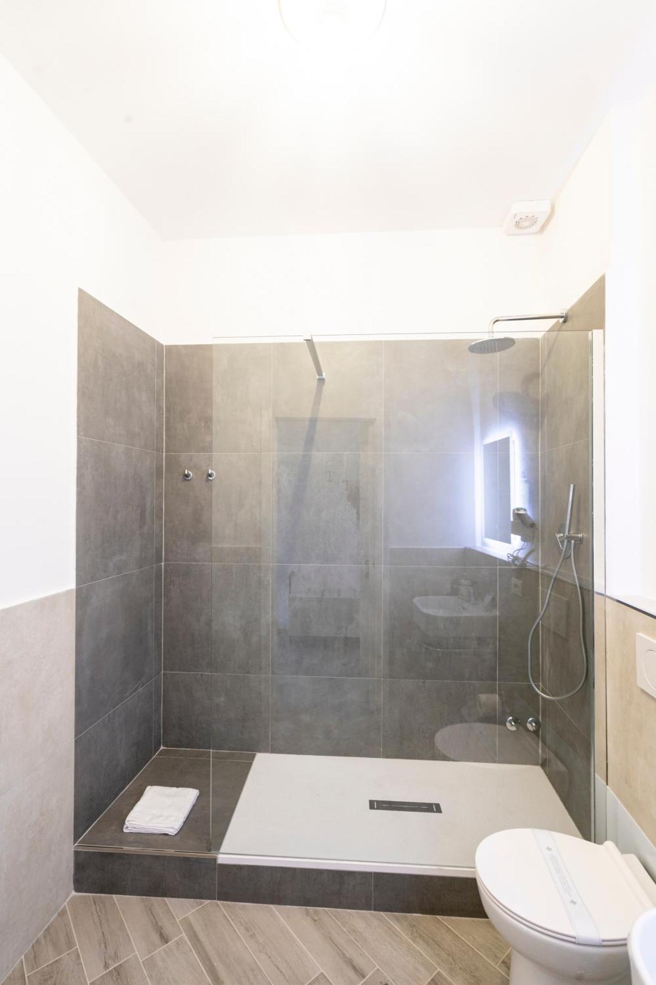 Via Corsica 10 Bed & Breakfast Pisa